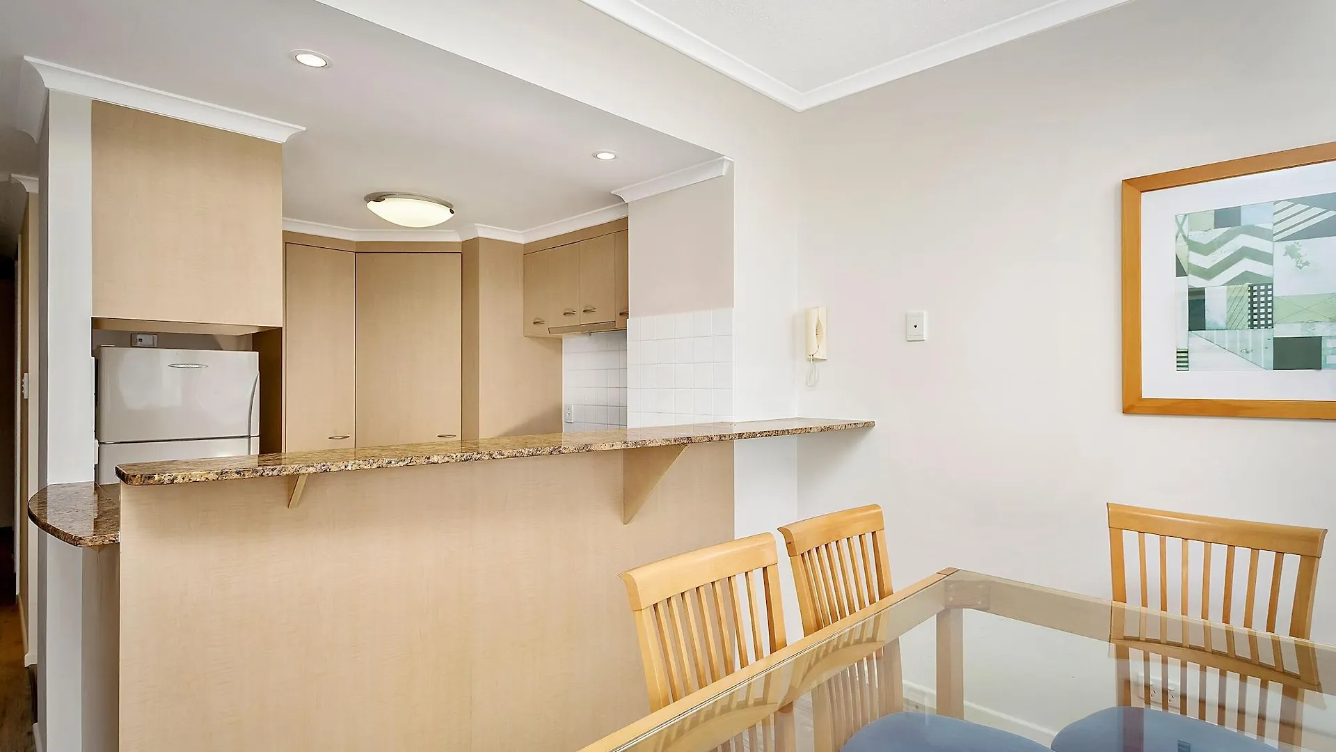 Kirra Beach Apartments Gold Coast