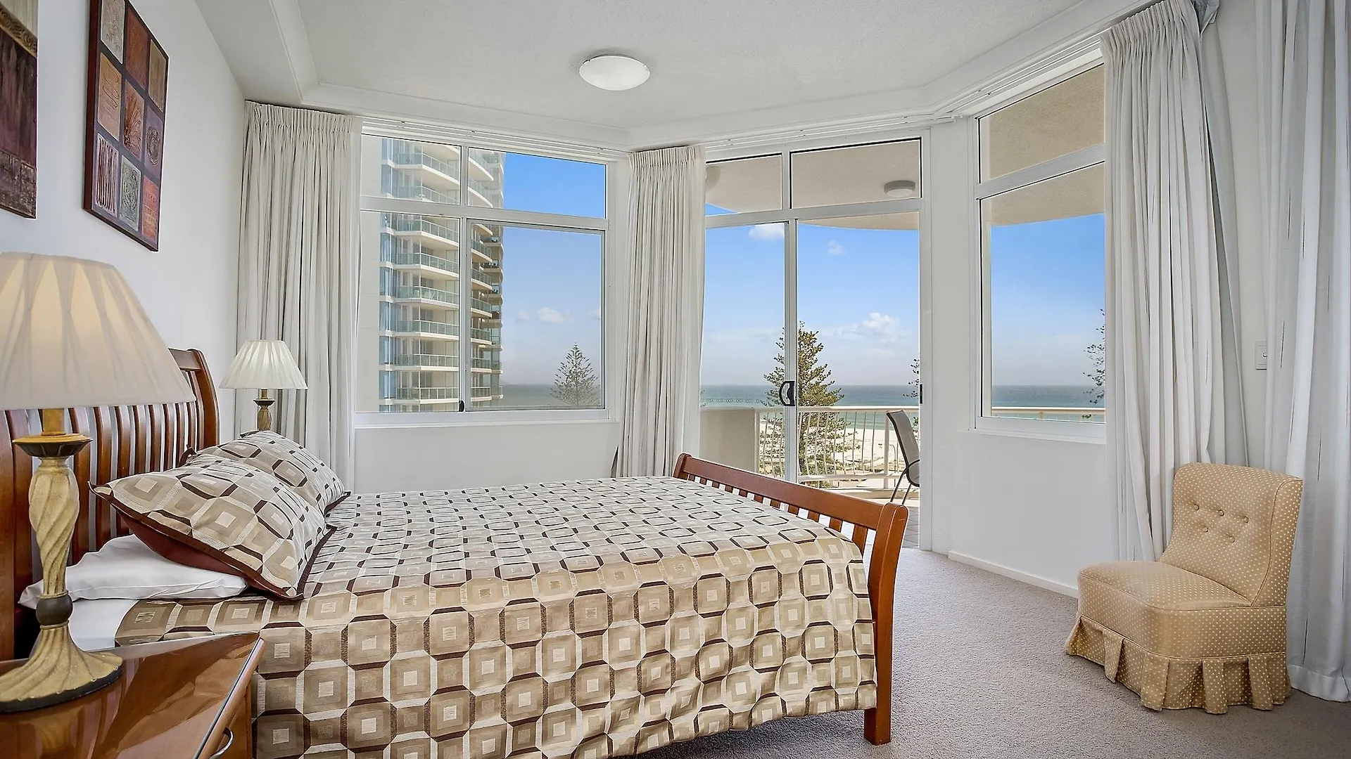Aparthotel Kirra Beach Apartments Gold Coast