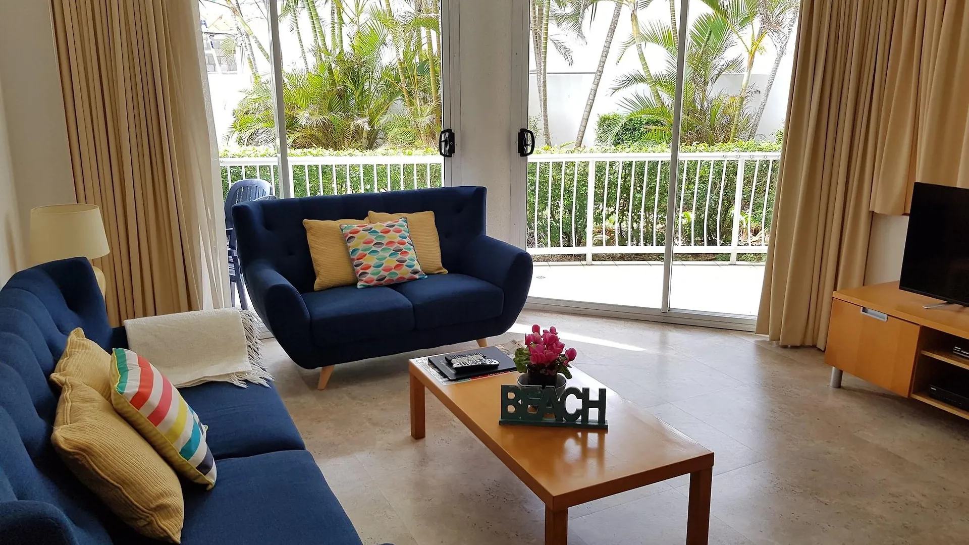 Kirra Beach Apartments Gold Coast 4*,