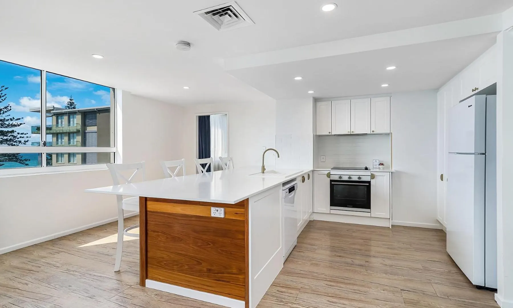 Aparthotel Kirra Beach Apartments Gold Coast